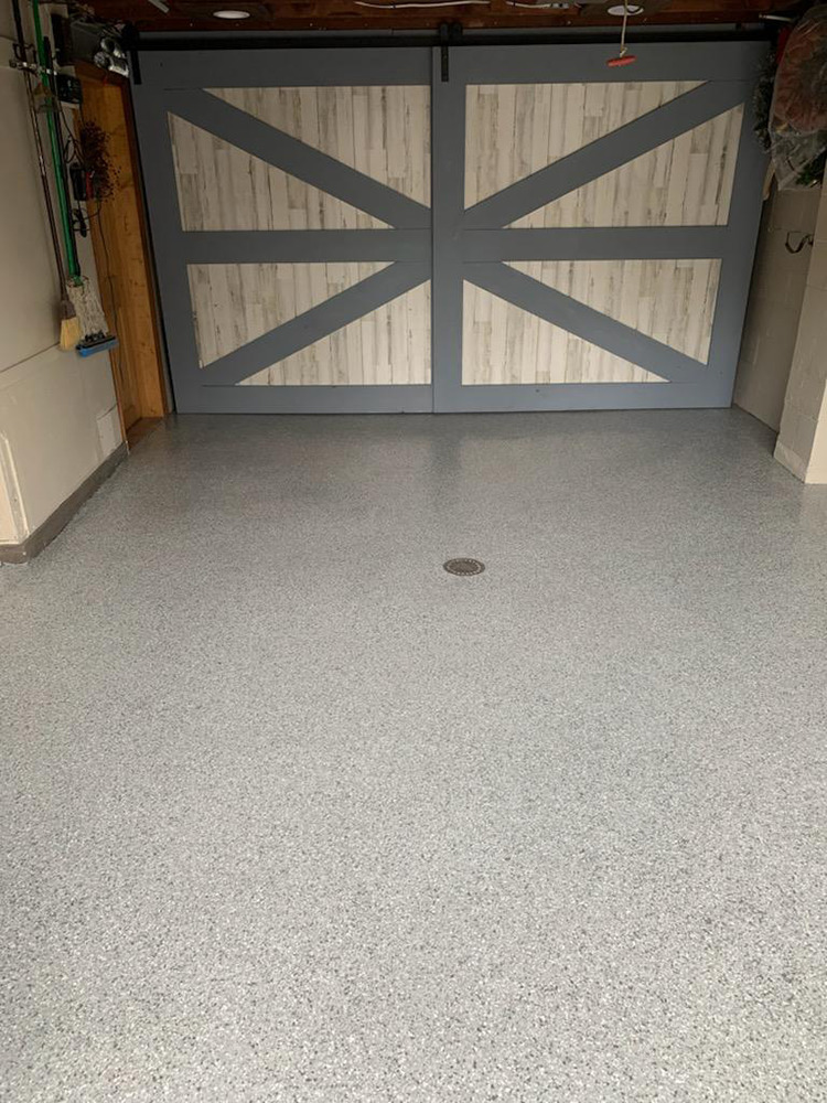 Residential Epoxy Services - Grey Garage